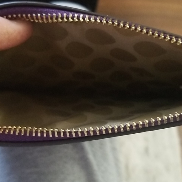 NWOT Kate Spade wristlet - Picture 5 of 8